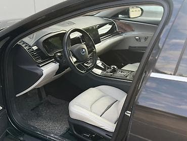 bid e5: BYD E9: 2021 г., 0.1 л, Автомат, Электромобиль, Седан — 3