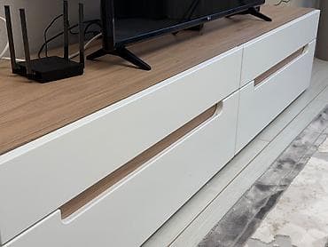 Таңгактоо товарлары: Продаю тумбу под ТВ! Состояние идеальное! Куплено в магазине «Азбука — 3