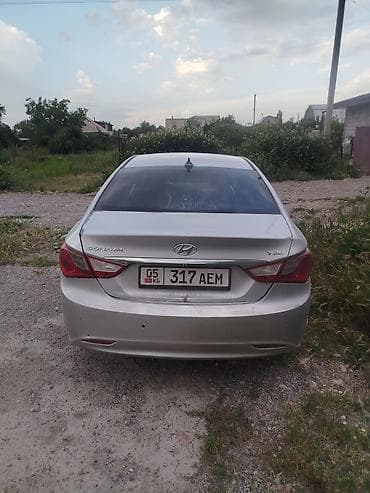 тайота приус 2011: Hyundai Sonata: 2011 г., Газ, Седан — 1