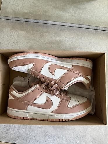 Личные вещи: Кроссовки, 41, Nike, Новый, цвет - Бежевый, Самовывоз, Платная доставка — 1