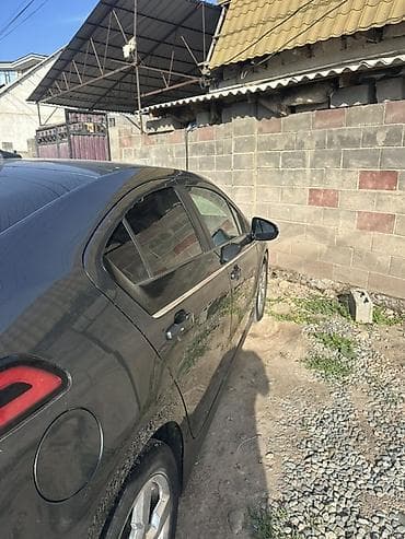 shevrole volt: Chevrolet Volt: 2013 г., 1.4 л, Автомат, Гибрид, Хэтчбэк — 3