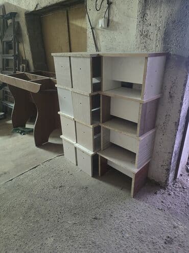 щенки ротвелера: Табуретки даром нуждающимся.
разные цвета — 3