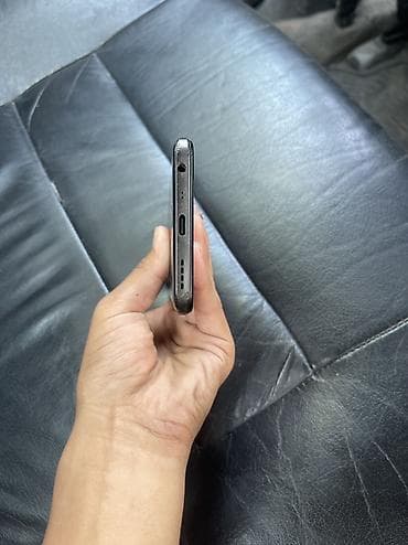 mchose a5: Realme 8i, Б/у, 128 ГБ, цвет - Черный, 1 SIM, 2 SIM, eSIM — 6