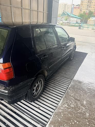 фередо гольф 3: Volkswagen Golf: 1993 г., 1.5 л, Автомат, Бензин, Хэтчбэк — 6