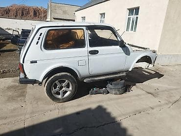 acura mdx: ВАЗ (ЛАДА) 2121 (4x4): 2008 г., 1.7 л, Ручные, Бензин, Внедорожник — 3