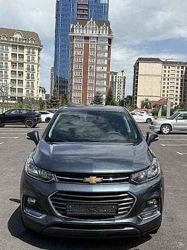 Chevrolet Trax: 2020 г., 1.4 л, Автомат, Бензин, Седан
