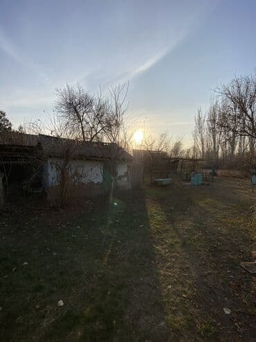 срочно срочно продай дом город карабалта: Дом, 30 м², 3 комнаты, Собственник, Старый ремонт — 2