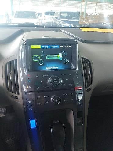 шевроле вольт: Chevrolet Volt: 2015 г., 1.4 л, Автомат, Гибрид, Хэтчбэк — 6