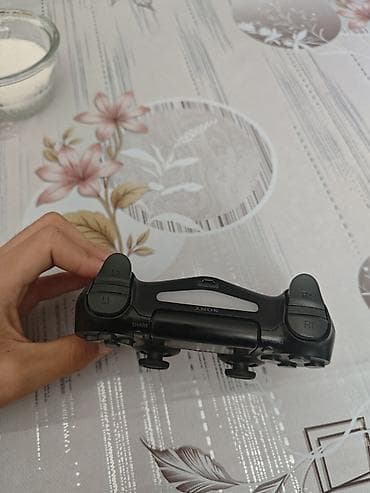 гейлер: Продаю беспроводной контроллер DualShock 4 (v2) в классическом черном — 3