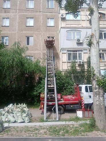 помощник телешка: Услуги автолифта (грузовой подъёмник на базе автомобиля)подъём груз — 2