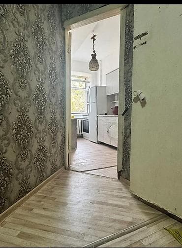 2 комнаты, 39 м², Индивидуалка, 3 этаж, Старый ремонт