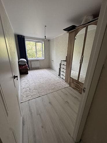 без ремонт квартира: 3 комнаты, 60 м², 104 серия, 1 этаж, Косметический ремонт — 1