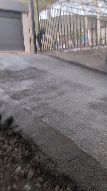 бетонный латок: Бетонирование въездных дорожек и пандусов - Устройство монолитных — 3