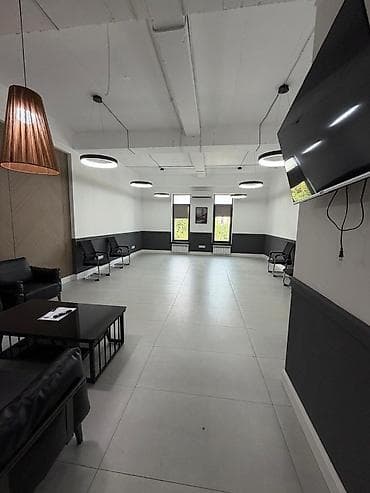 сдаю кобинет: Аренда офисов, 60 м², В административном здании, С видом на горы, С оборудованием, С отдельным входом — 4
