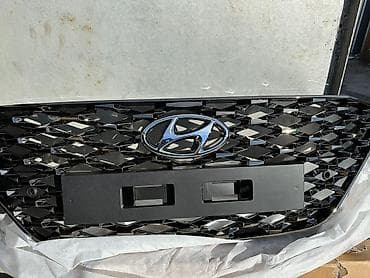 elantra 2017: Решетка радиатора Hyundai 2021 г., Новый, Оригинал — 1