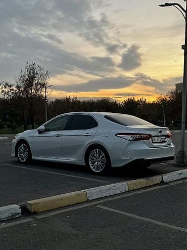 чип ключ тайота: Toyota Camry: 2019 г., 2.5 л, Автомат, Гибрид, Седан — 4