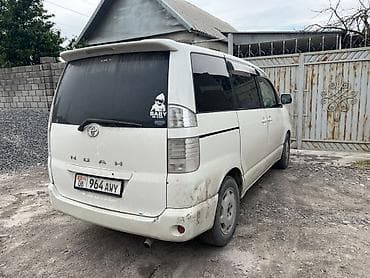 гур носос: Toyota Noah: 2003 г., 2 л, Автомат, Бензин, Минивэн — 1