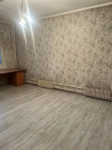 Аренда комнат: Сдаётся просторная 1-комнатная квартира. Аламедин-1 Особенности: - — 2