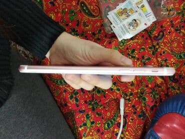 стикеры для телефона: IPhone 7 Plus, Б/у, 128 ГБ, Розовый, 75 % — 3