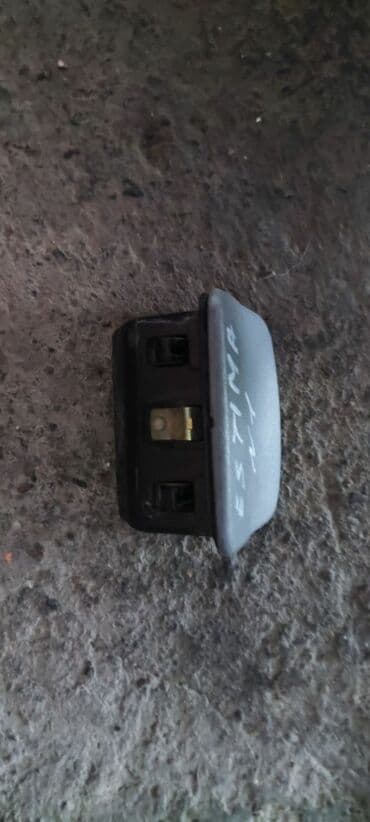 оригинальные расходные материалы 40 фотобумага: Toyota Estima пепельница, Тойота Истима пепельница. Пепельница номер — 2