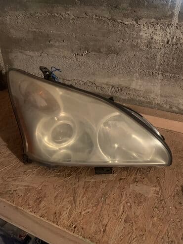 Продаю правая умные фара лексус РКС 330 и 350( оригинал сша