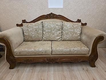 Прямой диван