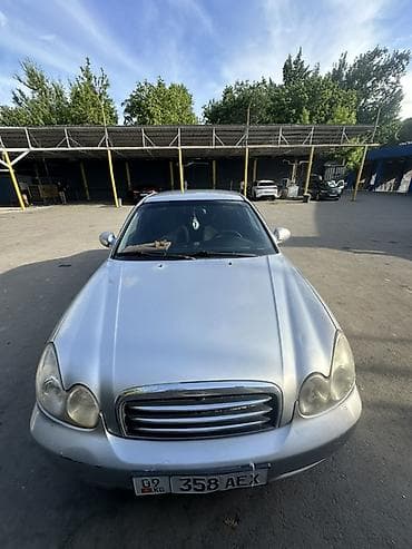 стёк: Hyundai Sonata: 2004 г., 1.8 л, Типтроник, Бензин, Седан — 4