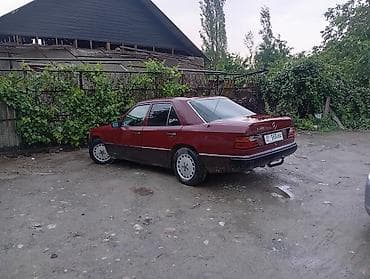 190e: Mercedes-Benz 190: 1989 г., 2 л, Механика, Бензин, Седан — 4