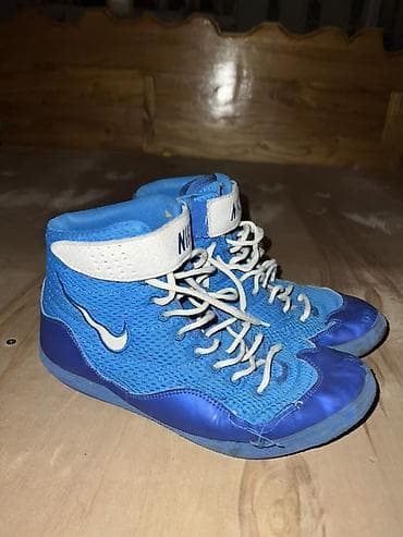 лабутены мужские бишкек: Мужские кроссовки, 40, 41, Nike, Б/у, цвет - Синий, Самовывоз, Платная доставка — 2