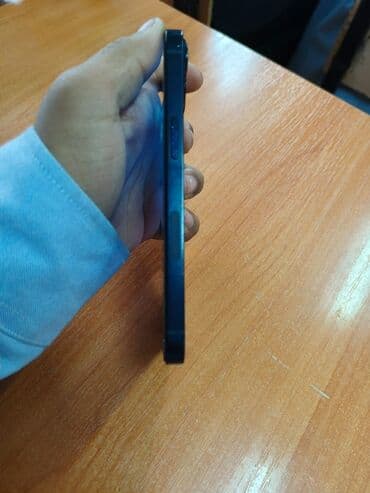 aiphone 13: IPhone 13, Midnight — 7