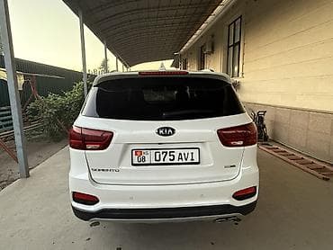 low ll: Kia Sorento: 2019 г., 2 л, Типтроник, Дизель, Кроссовер — 5