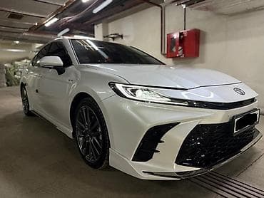 e2 byd: Toyota Camry: 2025 г., 2 л, Автомат, Гибрид, Седан — 1
