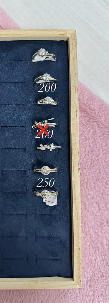 скорый: Браслеты, слейвы, кольца бижутерия 
самовывоз, яндекс доставка — 9