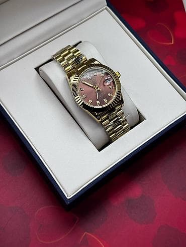 серебро крестик: Золотистые наручные часы в подарочной коробке. - Корпус и браслет — 1