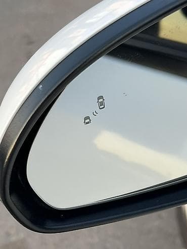 smart plus: Kia Optima: 2018 г., Седан — 10
