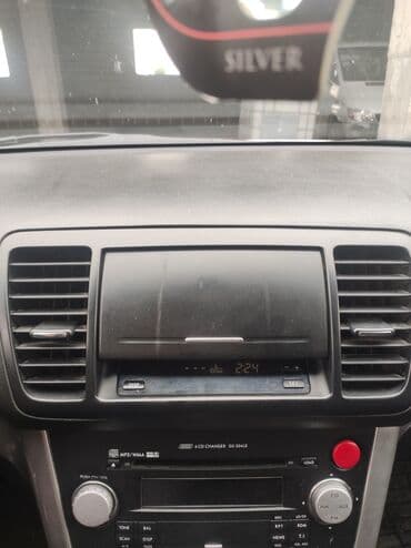 От Субару Аутбэка есть ещё с монитором родной штатный в хорошем