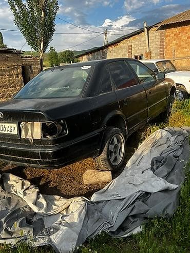 mini cupper: Audi 100/S4 (C4), черный седан, ориентировочно начало–середина 1990‑х — 4