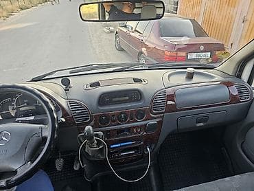 Унаа: Mercedes-Benz Спринтер: 2005 г., Кол менен иштөөчү, Дизель, Пикап — 8