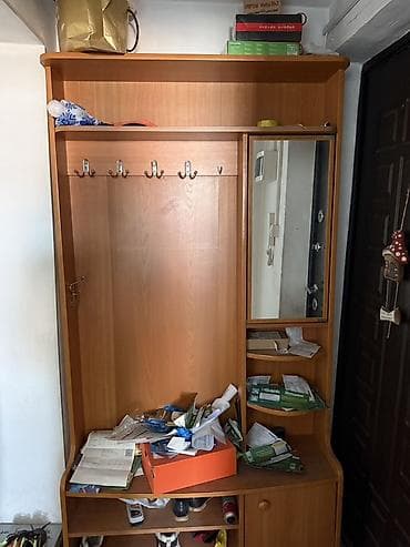 Мебельные гарнитуры: Срочно продаю договорная на месте Гостиная стенка + прихожая из ЛДСП в — 4