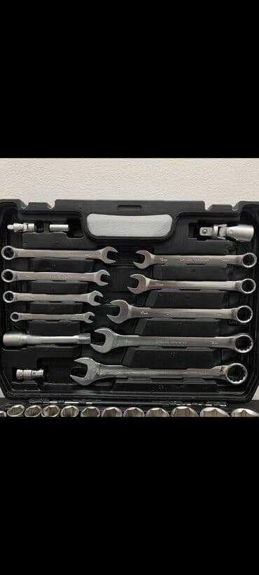 Эки товар 4200 сом 82предмет +шрупаверт Макита 48 вольт Ассаламу