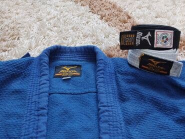 Эркектер кийими: Набор экипировки для борьбы/дзюдо и вольной борьбы. Состав: - Кимоно — 3