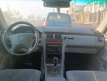 e class: Mercedes-Benz E-Class: 2001 г., 4.3 л, Автомат, Бензин, Седан — 4