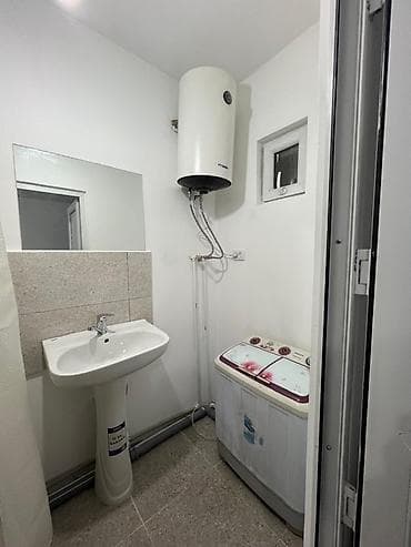 суточной квартира каракол: Студия с отдельным входом. Планировка и отделка: - Просторная комната — 3