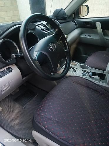 Toyota Highlander: 2008 г., 3.5 л, Автомат, Газ, Кроссовер — 8