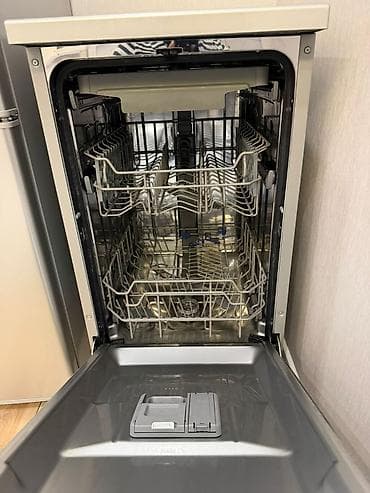 посудомоечные: Посудомойка — 1