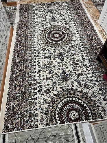 Ковры и паласы: Ковровая дорожка размером 1,48х2,50 м - Цветовая гамма: бежевый фон с — 1