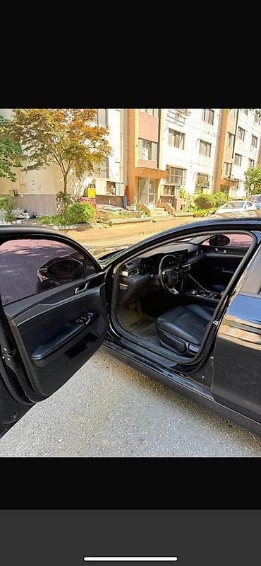 Транспорт: Kia K5: 2021 г., Автомат, Газ, Лифтбек — 2