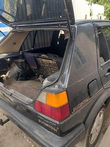 гольф крыло: Volkswagen Golf: 1990 г., 1.8 л, Механика, Бензин, Хэтчбэк — 4