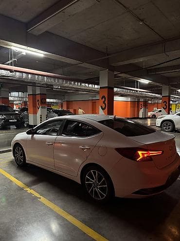 аванто: Hyundai Avante: 2018 г., 1.6 л, Автомат, Бензин — 6