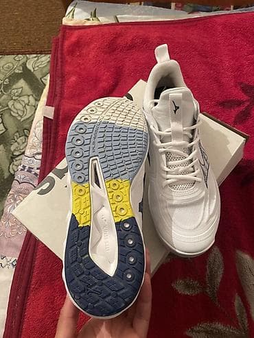 волейбольный кросовки: Мужские кроссовки, 43, Mizuno, Новый, цвет - Белый, Самовывоз — 2